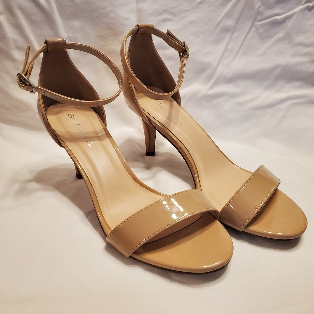 Sandals w/ heels